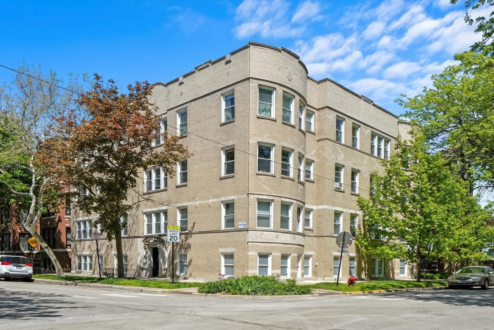 6135 N Glenwood Ave, , 60660, USA 60660-unit#3E-Chicago-IL