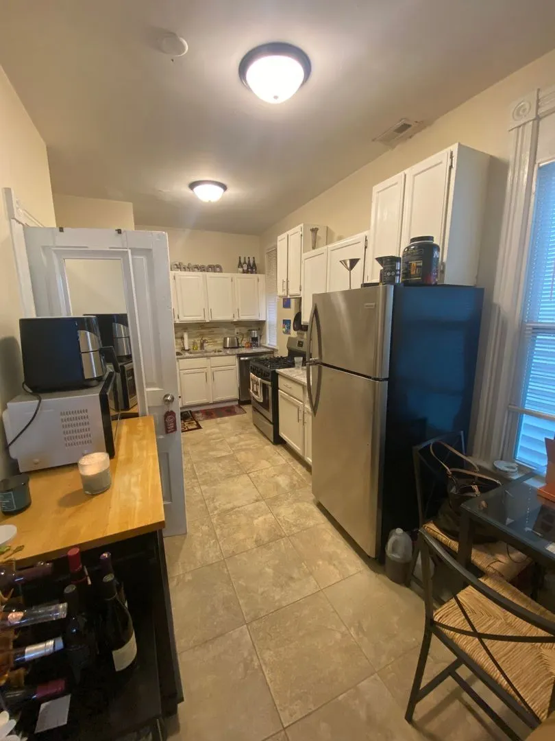 3143 N Southport Ave, ,  60657, USA 60657-unit#2F-Chicago-IL