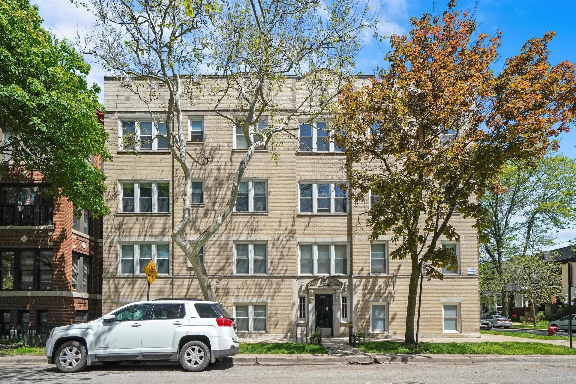 6135 N Glenwood Ave, ,  60660, USA 60660-unit#3E-Chicago-IL