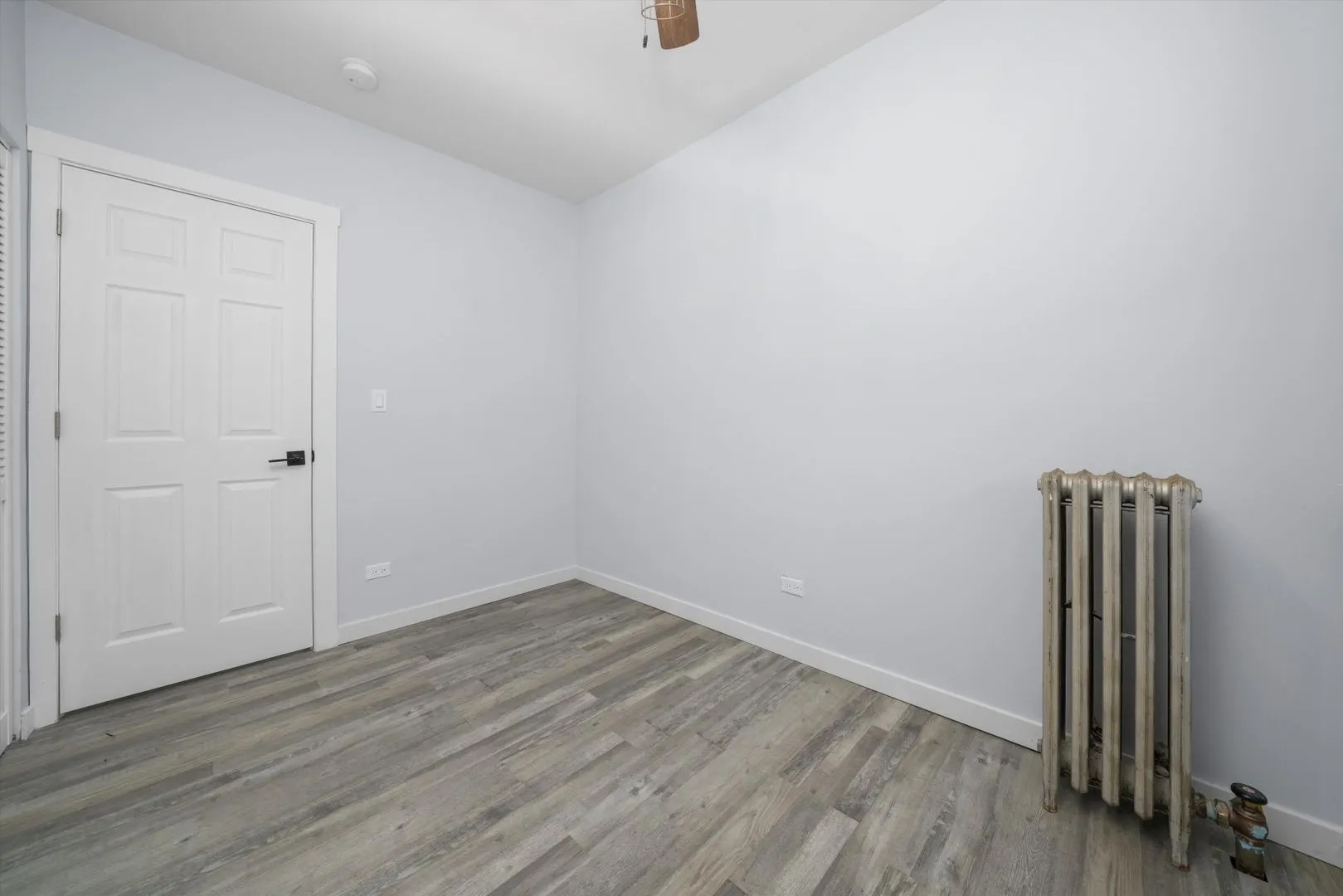 6128 S Ingleside Ave, ,  60637, USA 60637-unit#1W-Chicago-IL