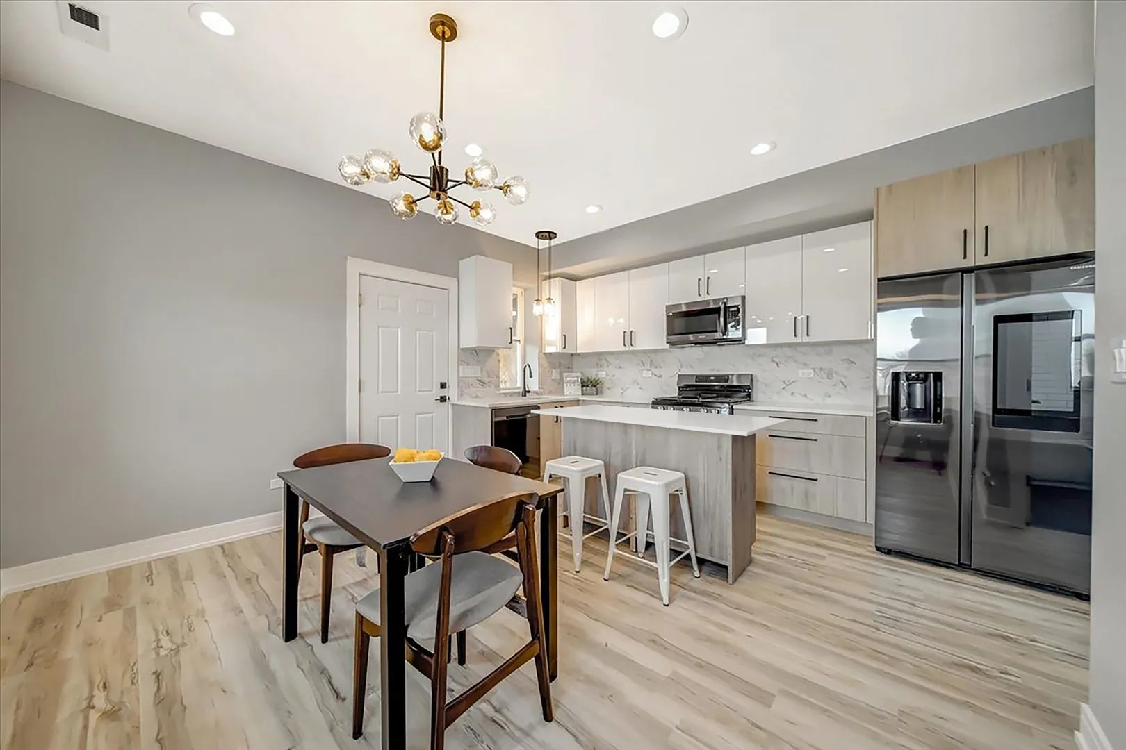 6357 N Paulina St, ,  60660, USA 60660-unit#2N-Chicago-IL