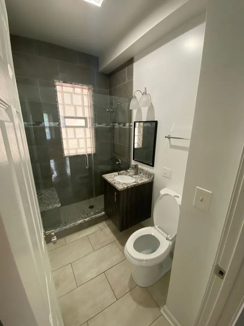 5124 S Dorchester Ave, ,  60615, USA 60615-unit#3W-Chicago-IL