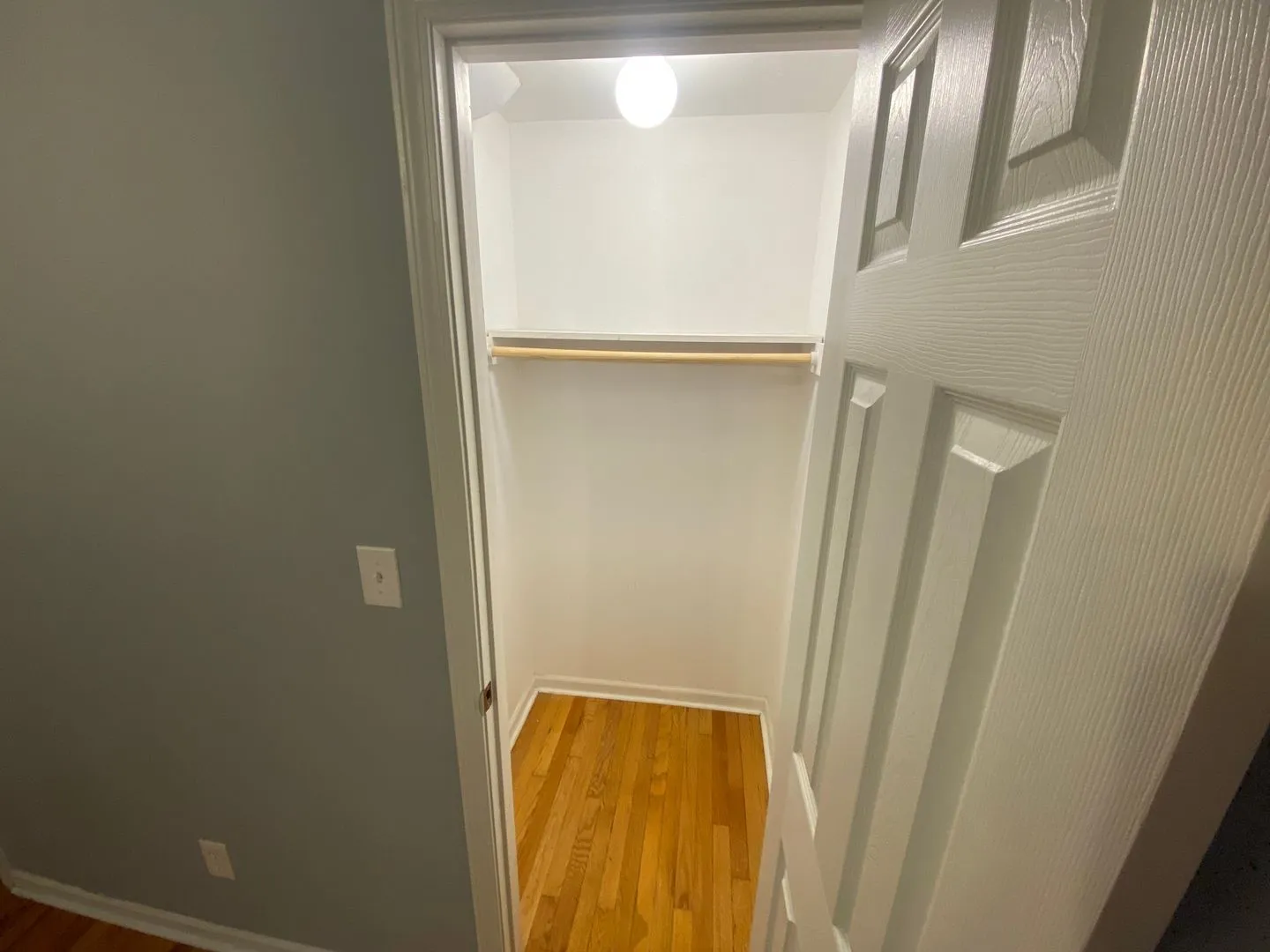 5124 S Dorchester Ave, ,  60615, USA 60615-unit#3W-Chicago-IL