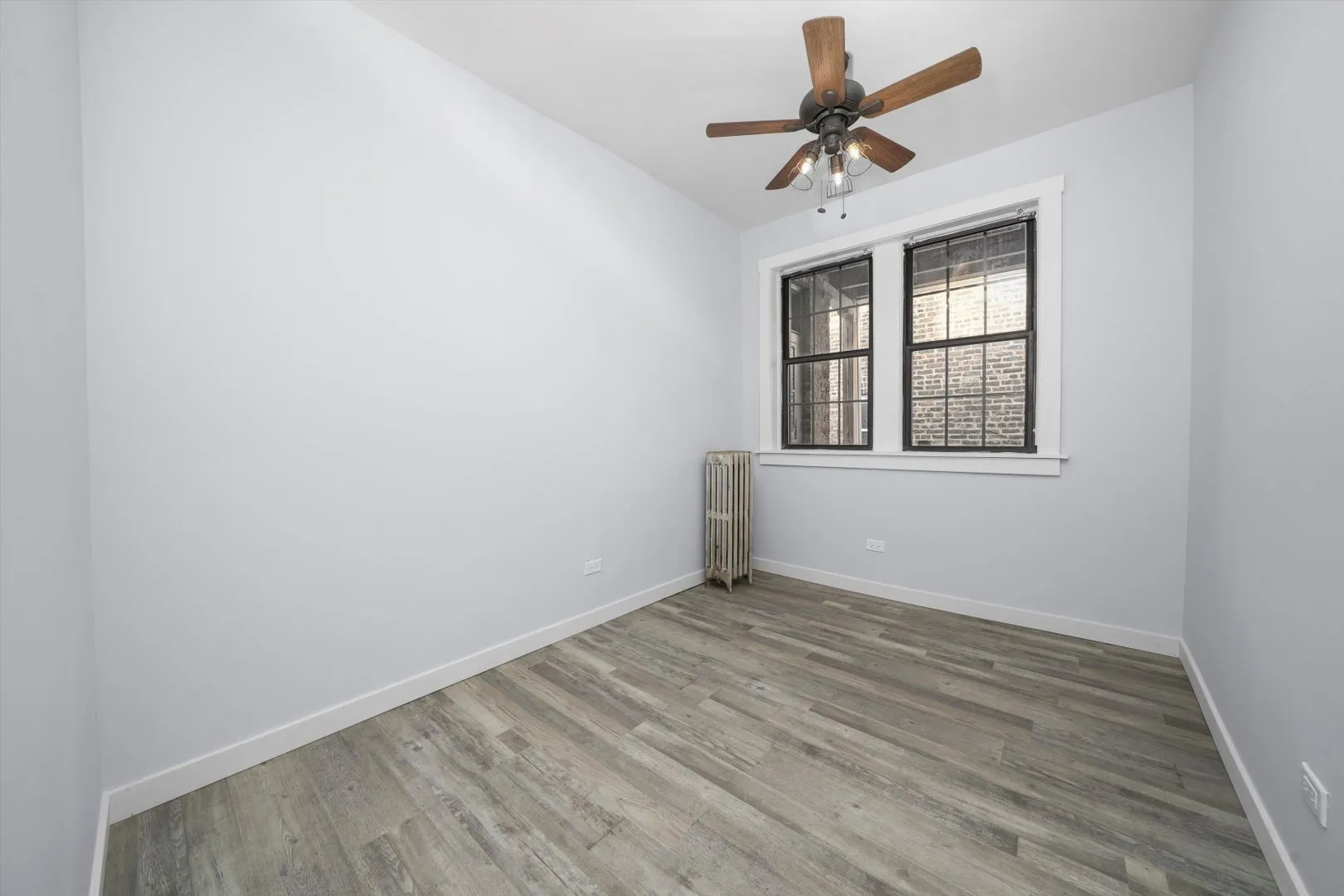 6128 S Ingleside Ave, ,  60637, USA 60637-unit#1W-Chicago-IL