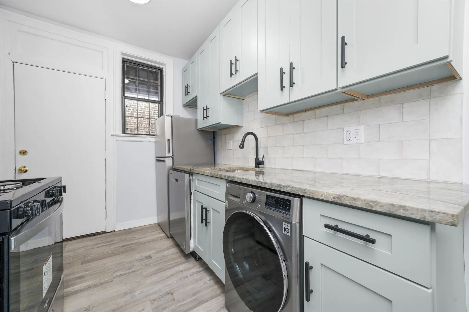 6128 S Ingleside Ave, , 60637, USA 60637-unit#2W-Chicago-IL