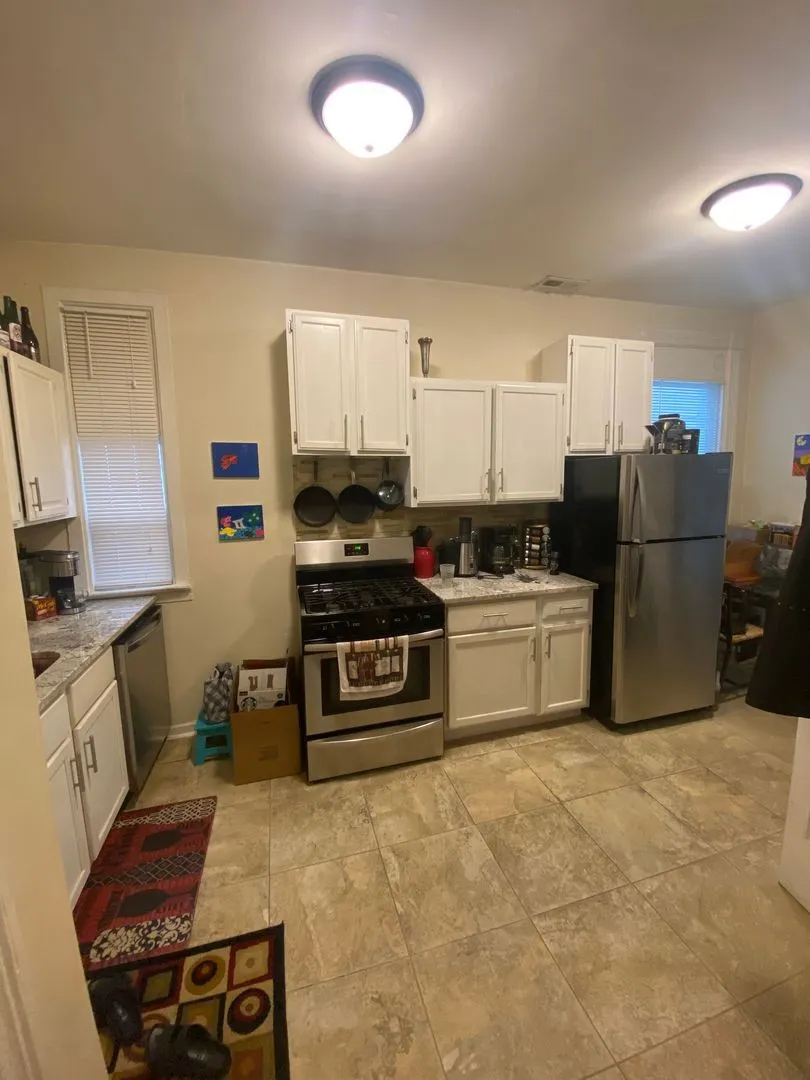 3143 N Southport Ave, , 60657, USA 60657-unit#2F-Chicago-IL