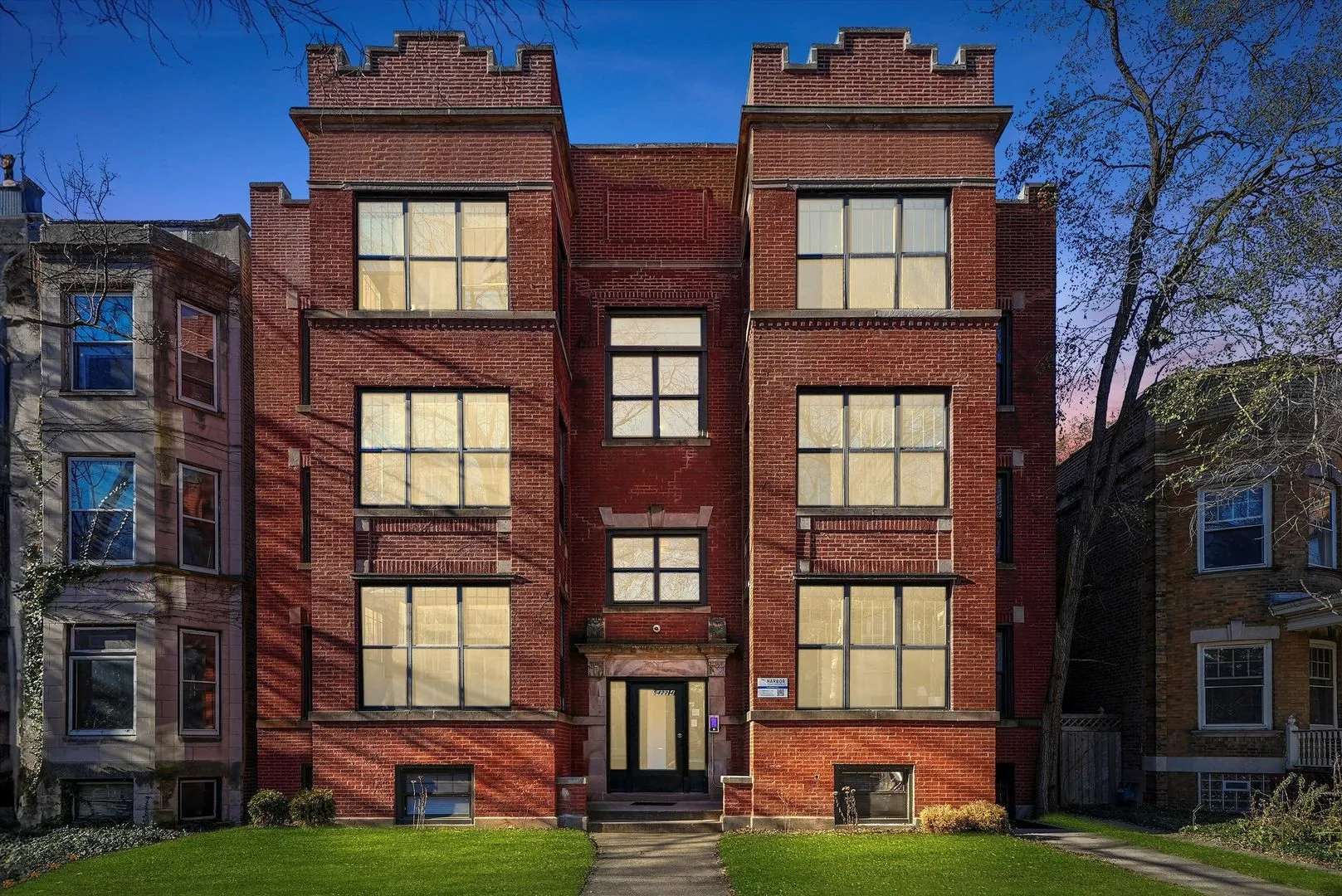 5422 S University Ave, , 60615, USA 60615-unit#2N-Chicago-IL