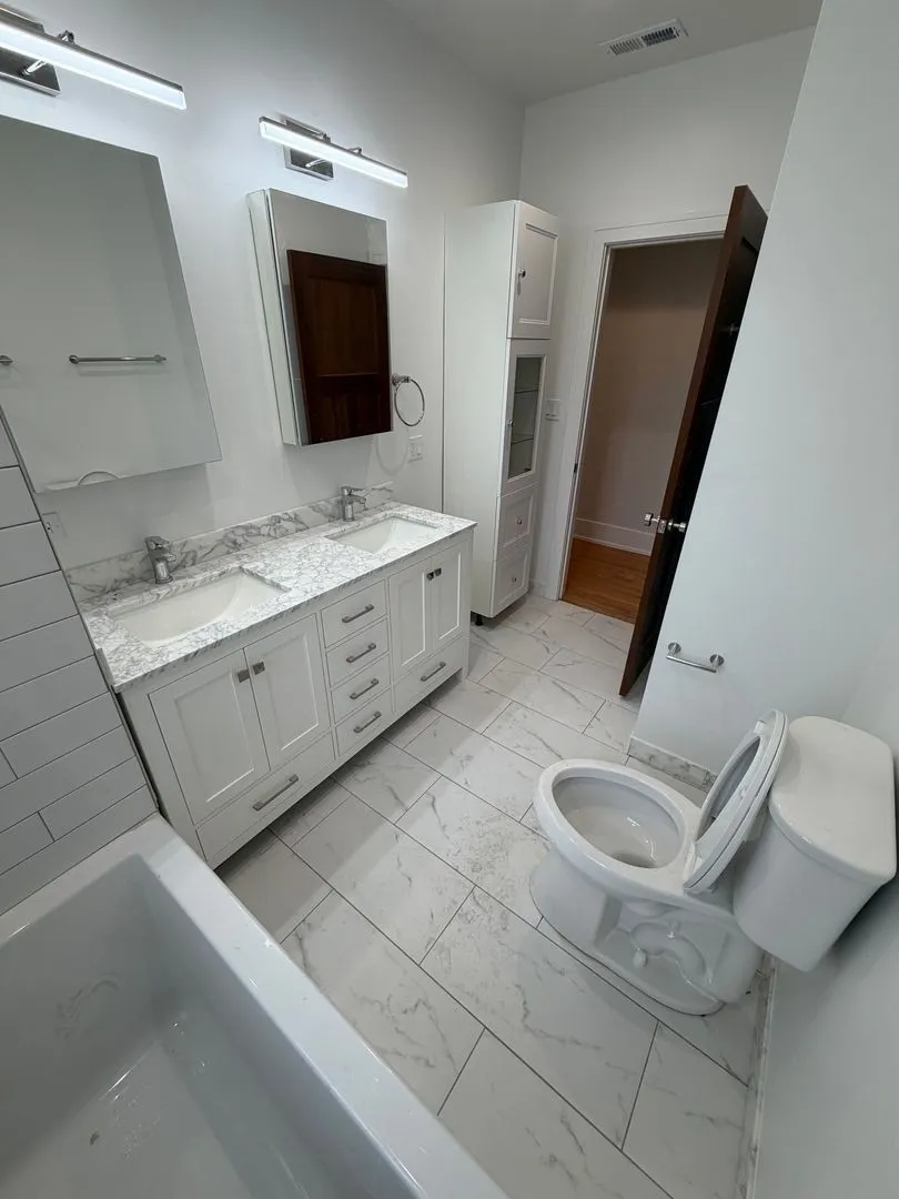 4886 N Hermitage Ave, ,  60640, USA 60640-unit#4886-1N-Chicago-IL