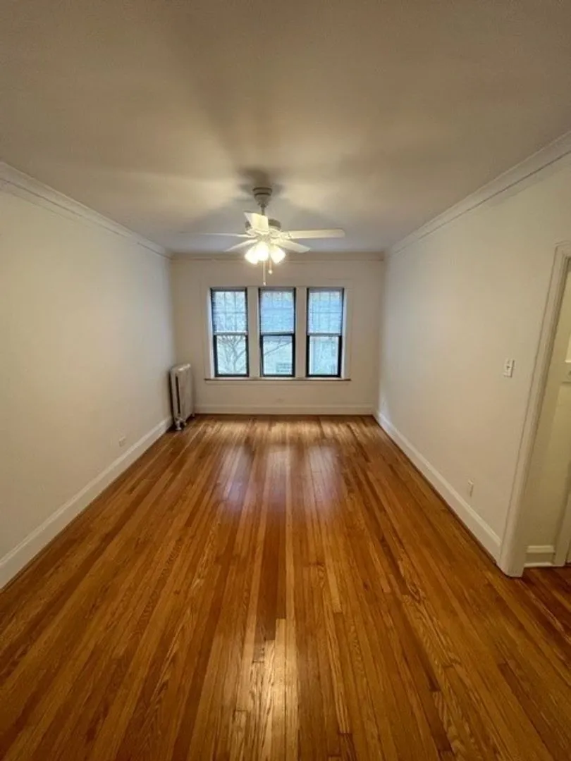 5012 N Hermitage Ave, ,  60640, USA 60640-unit#2E-Chicago-IL