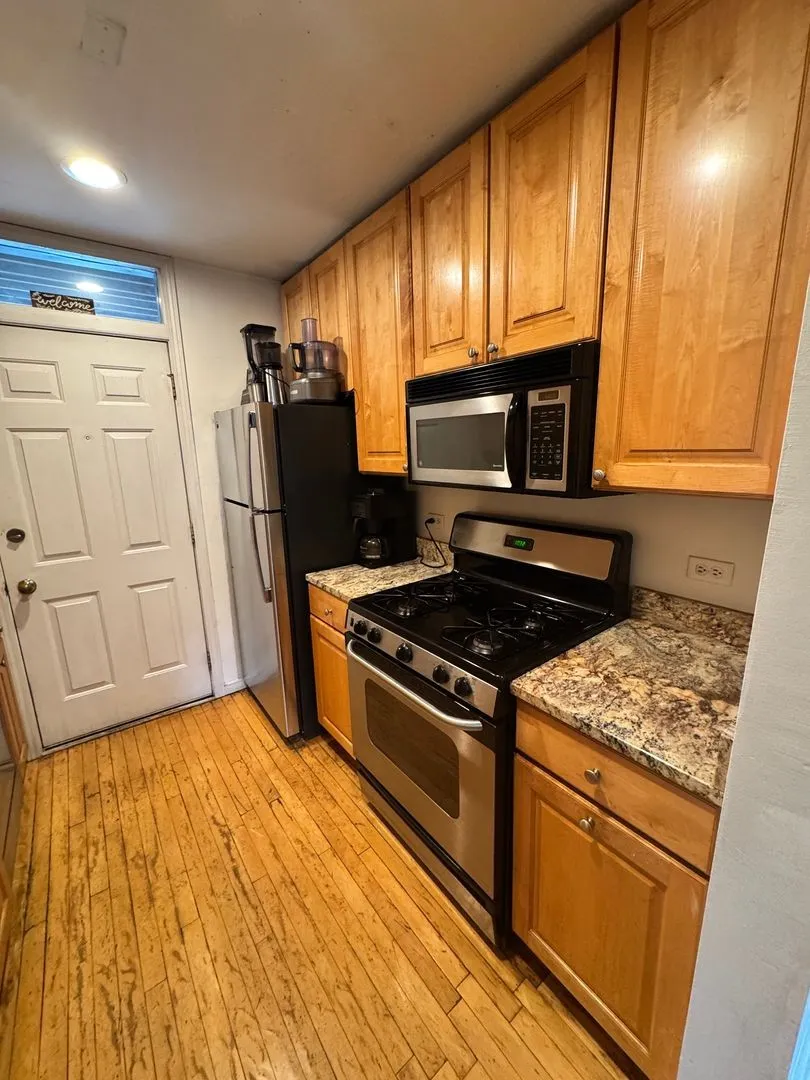 613 W Arlington Pl, ,  60614, USA 60614-unit#1N-Chicago-IL