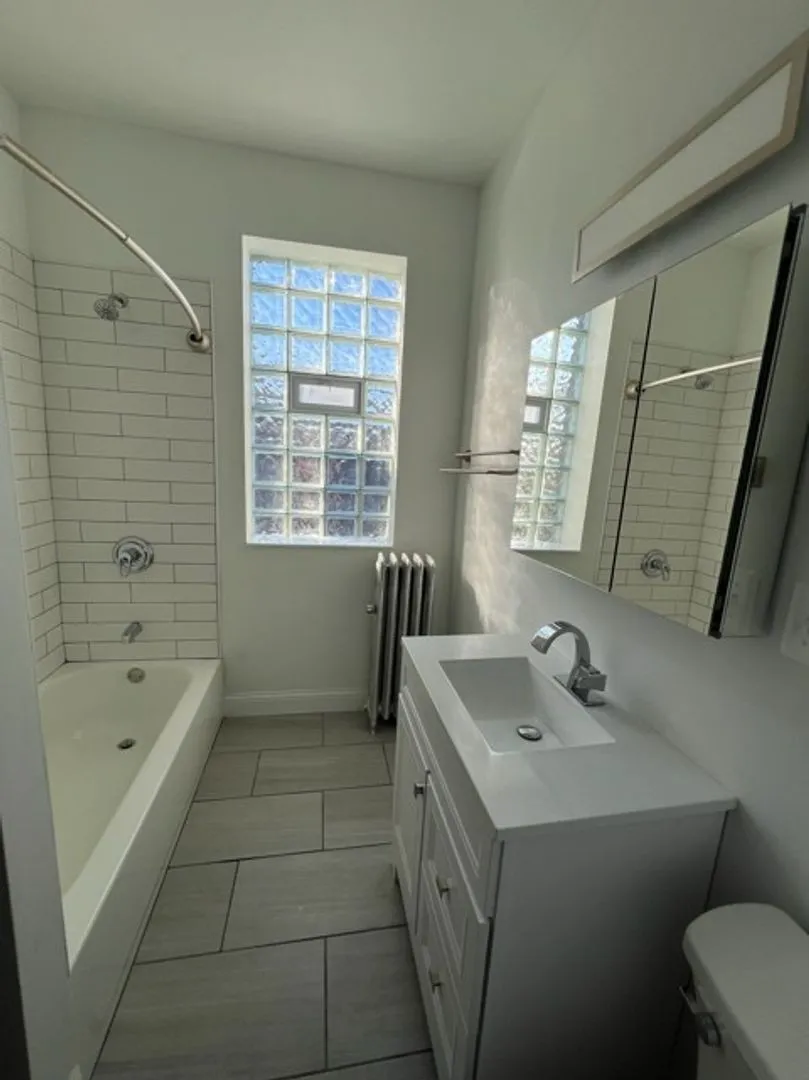 1204 W Montana St, ,  60614, USA 60614-unit#2-Chicago-IL