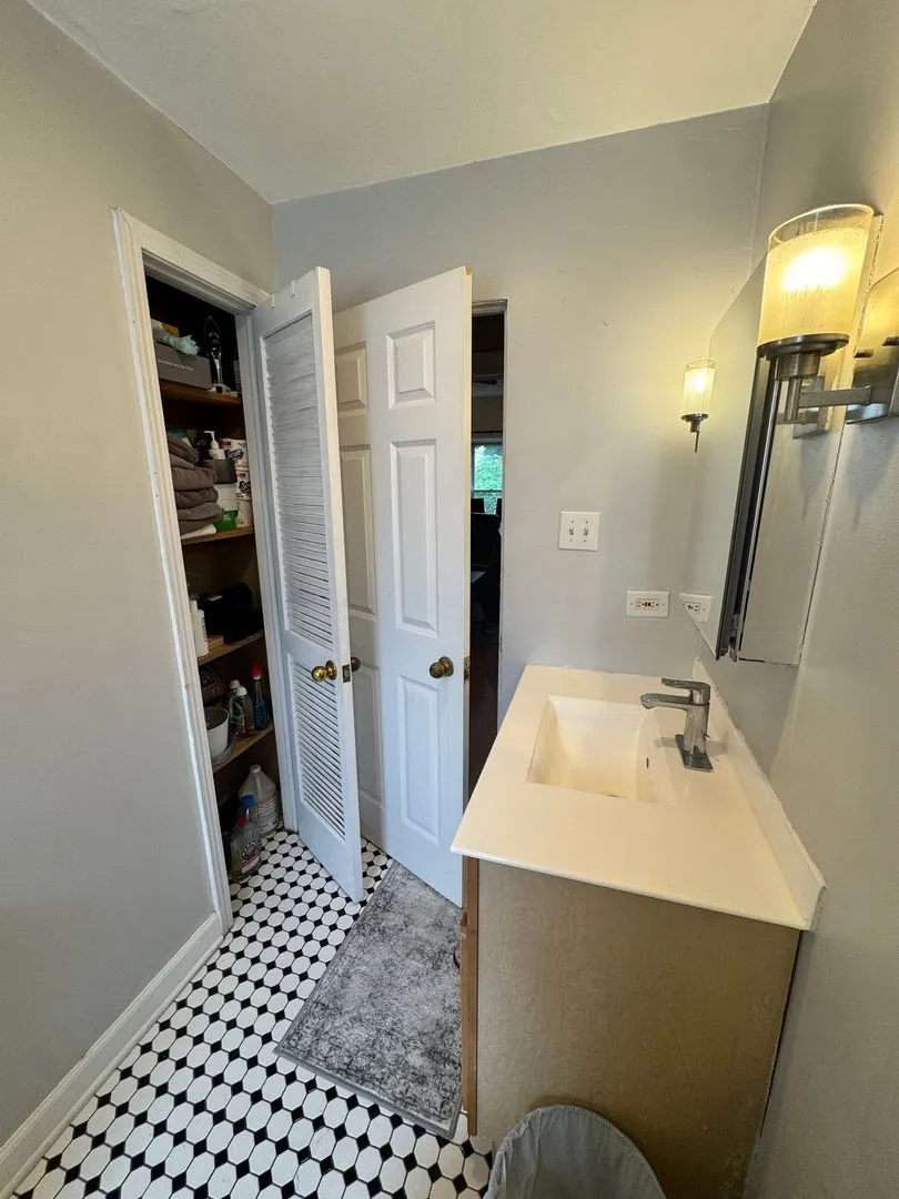 613 W Arlington Pl, ,  60614, USA 60614-unit#1N-Chicago-IL