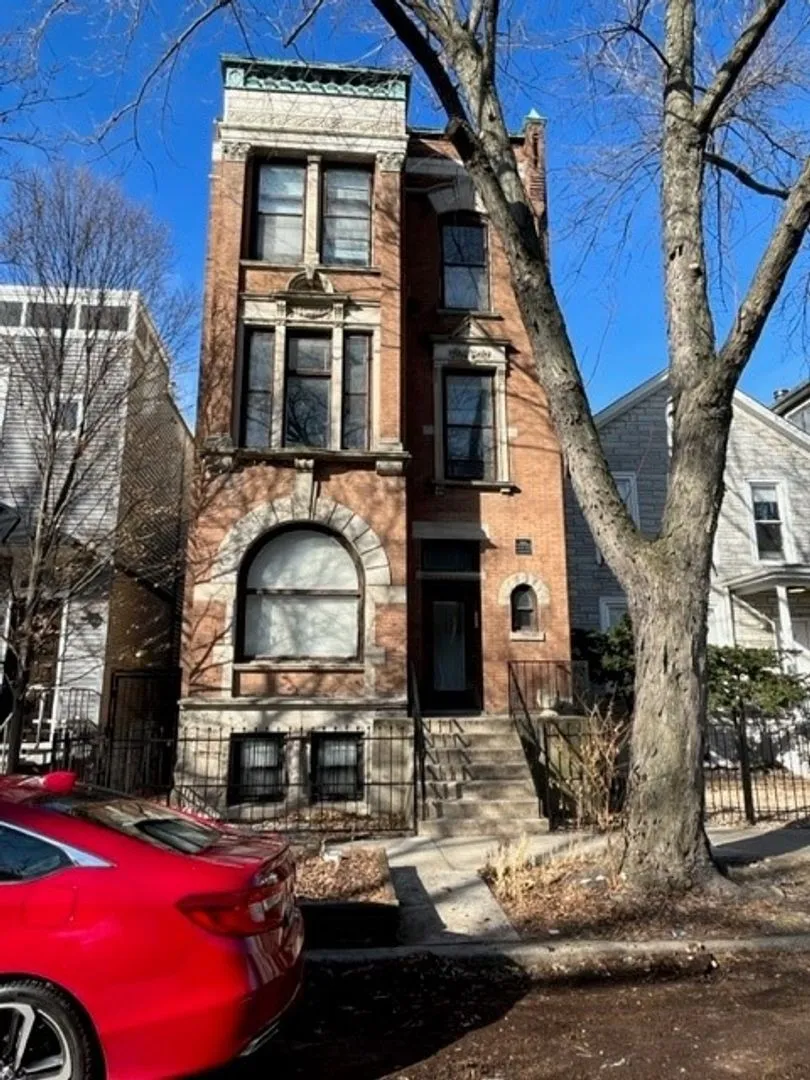 3046 N Clifton Ave, , 60657, USA 60657-unit#1F-Chicago-IL