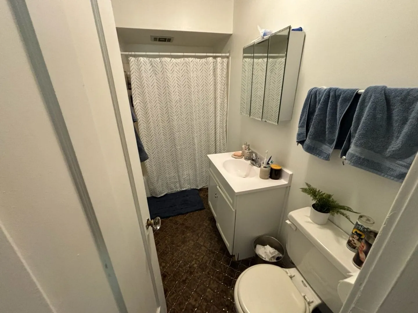 905 W George St, ,  60657, USA 60657-unit#2-Chicago-IL