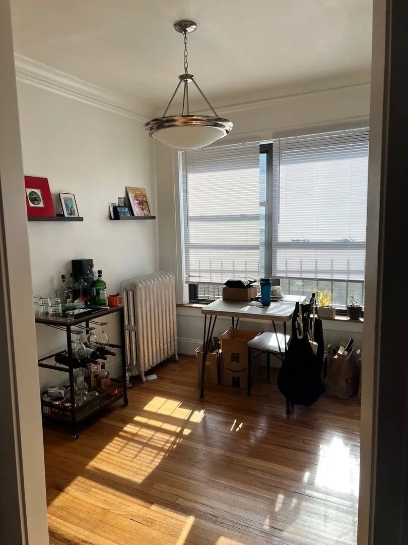 929 W Oakdale Ave, ,  60657, USA 60657-unit#3I-Chicago-IL