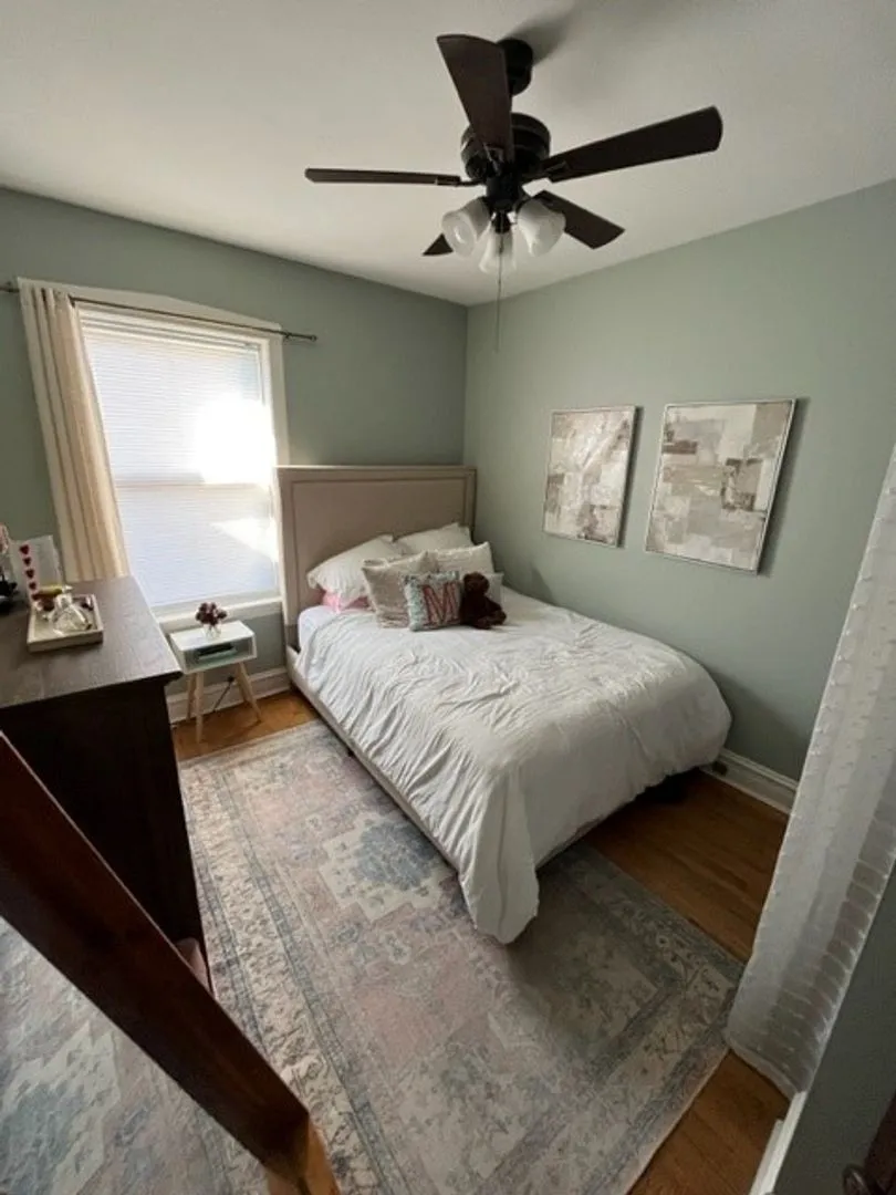 1221 W Grace St, ,  60613, USA 60613-unit#3-Chicago-IL