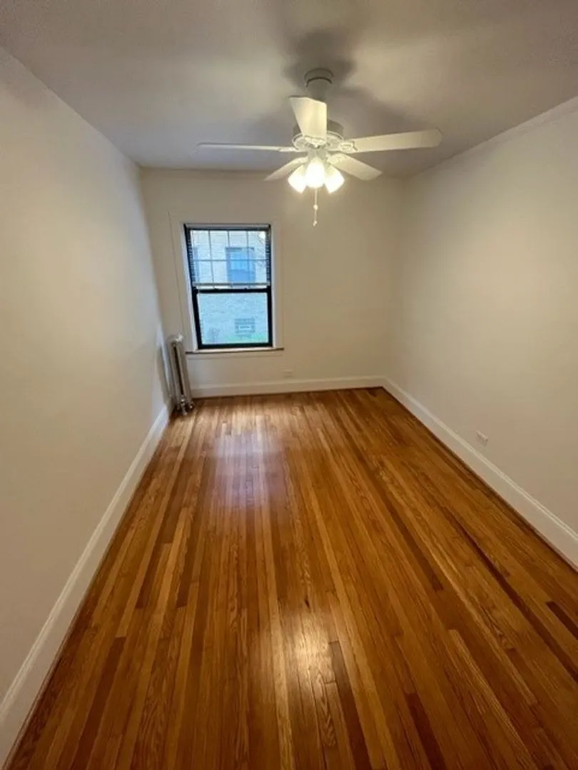 5012 N Hermitage Ave, ,  60640, USA 60640-unit#2E-Chicago-IL