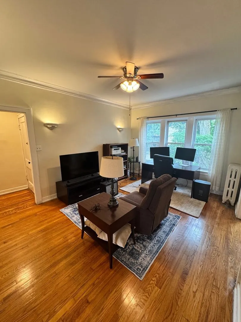613 W Arlington Pl, ,  60614, USA 60614-unit#1N-Chicago-IL