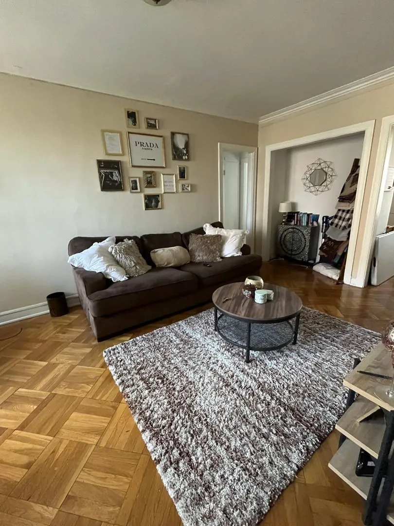 415 W Fullerton Pkwy, , 60614, USA 60614-unit#601-Chicago-IL
