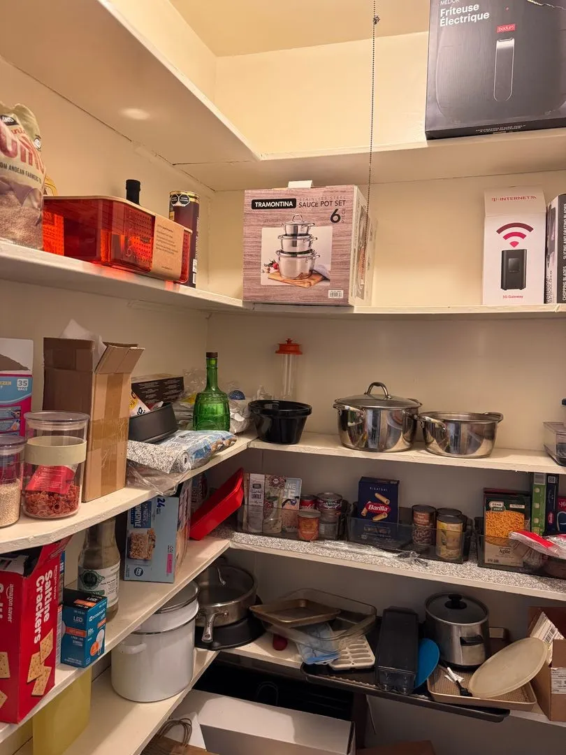 2217 W Montrose Ave, ,  60618, USA 60618-unit#1A-Chicago-IL