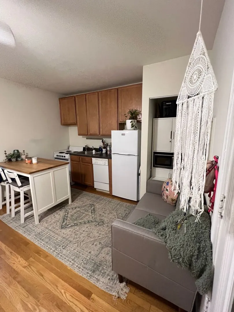 2146 N Dayton St, , 60614, USA 60614-unit#203-Chicago-IL