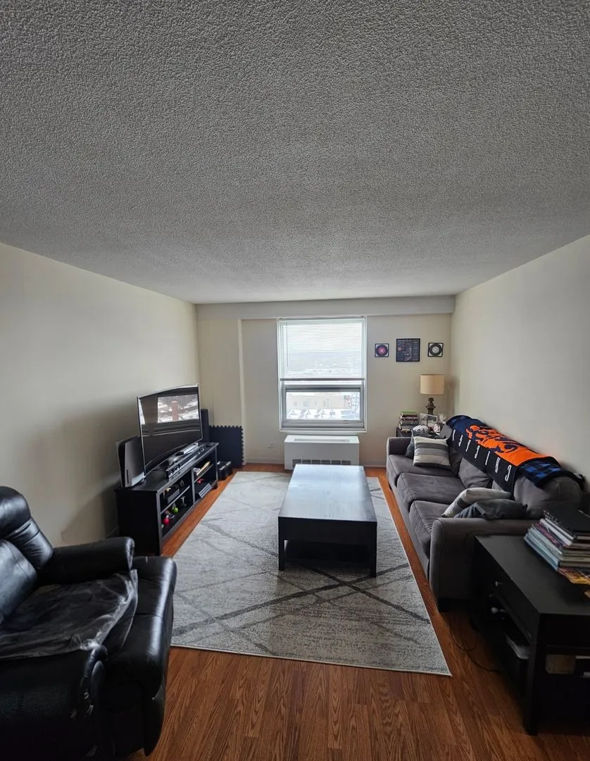 4500 N Winchester Ave, ,  60640, USA 60640-unit#907-Chicago-IL