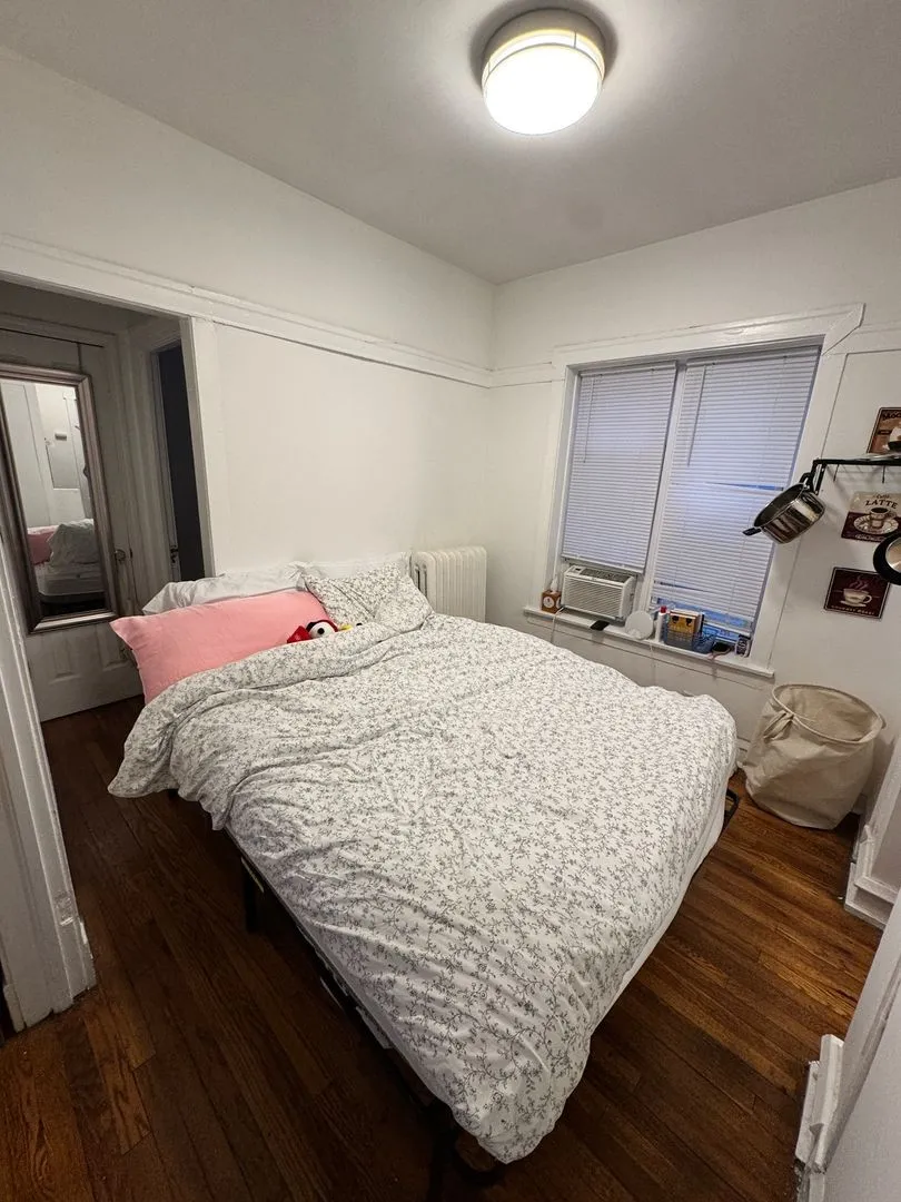 515 W Deming Pl, ,  60614, USA 60614-unit#1S-Chicago-IL