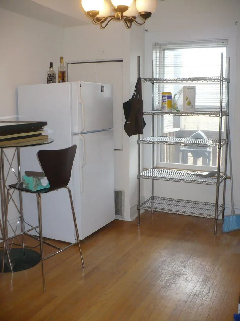 903 W George St, ,  60657, USA 60657-unit#2-Chicago-IL
