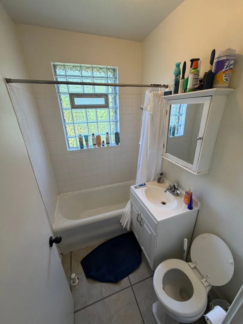 1423 W Addison St, , 60613, USA 60613-unit#3-Chicago-IL
