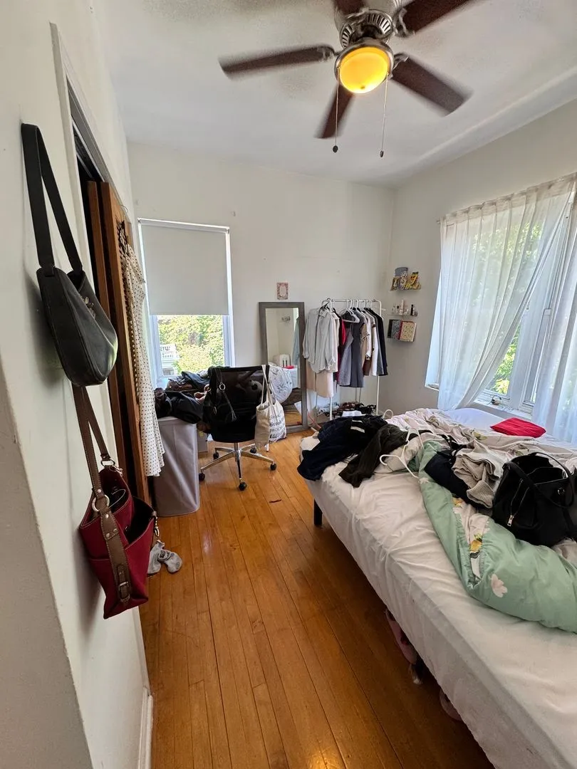 611 W Arlington Pl, ,  60614, USA 60614-unit#3N-Chicago-IL