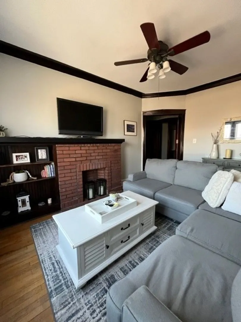 1221 W Grace St, ,  60613, USA 60613-unit#3-Chicago-IL