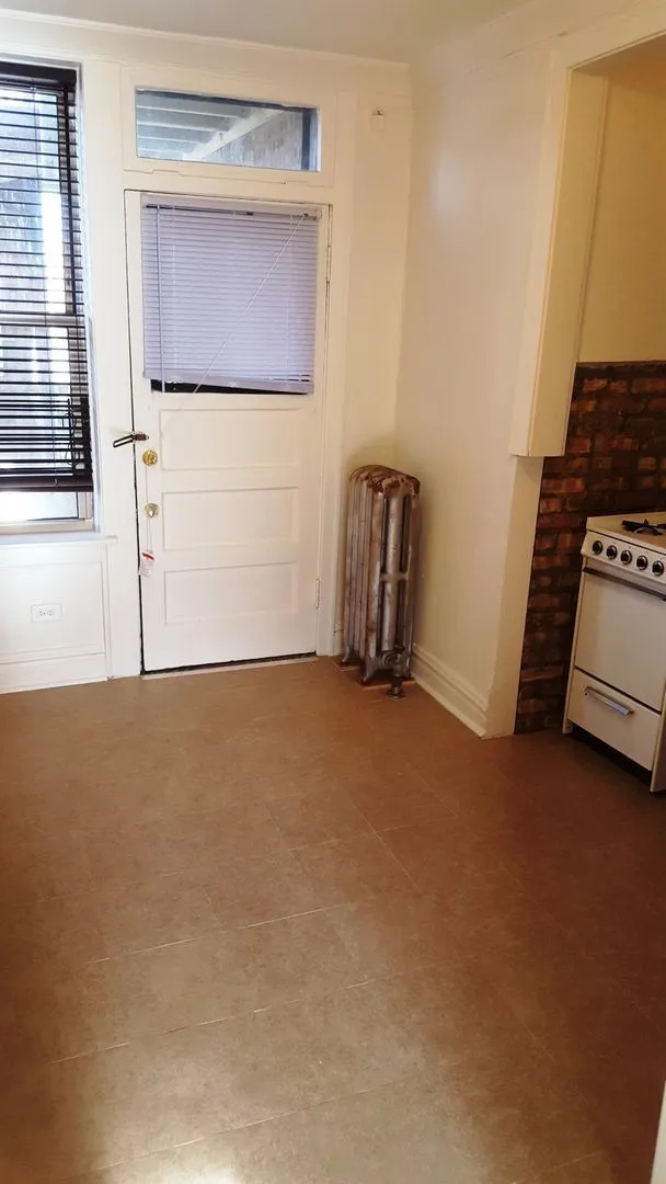 3551 N Racine Ave, ,  60613, USA 60613-unit#2-Chicago-IL