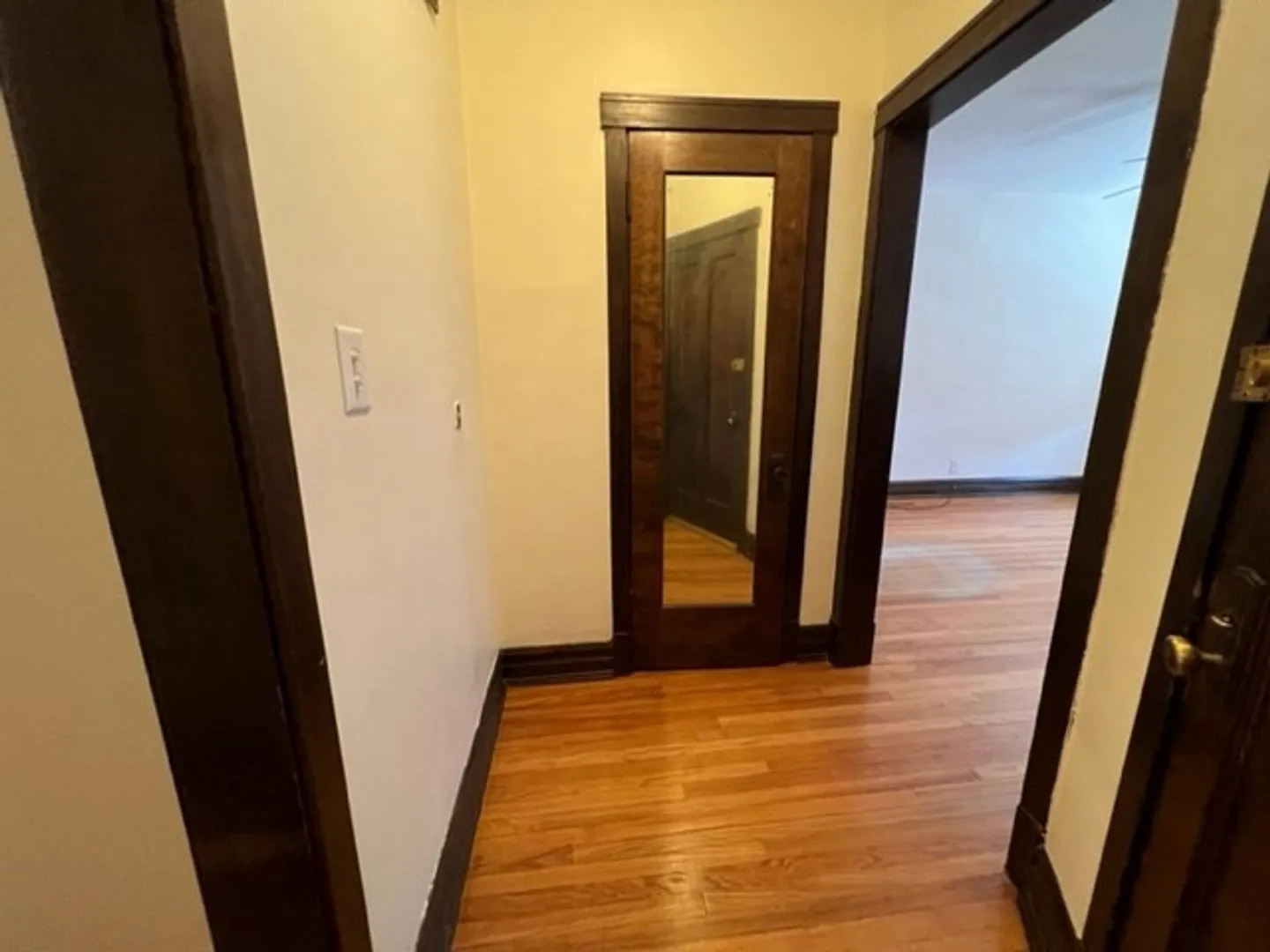 1526 W Berteau Ave, ,  60613, USA 60613-unit#3-Chicago-IL