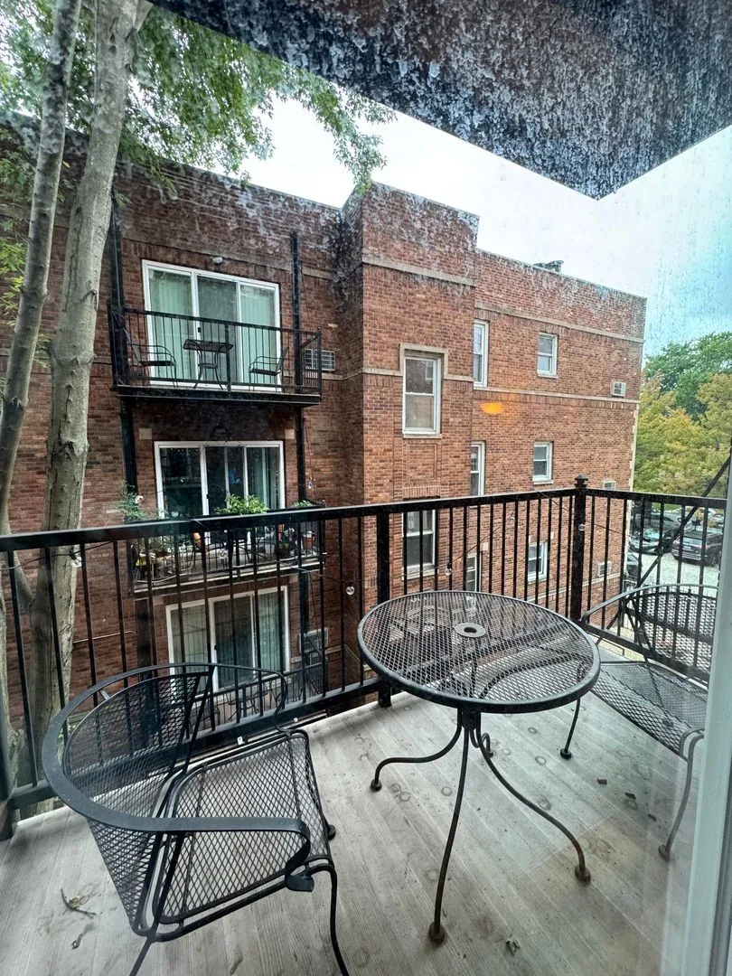 501 W Deming Pl, ,  60614, USA 60614-unit#2S-Chicago-IL