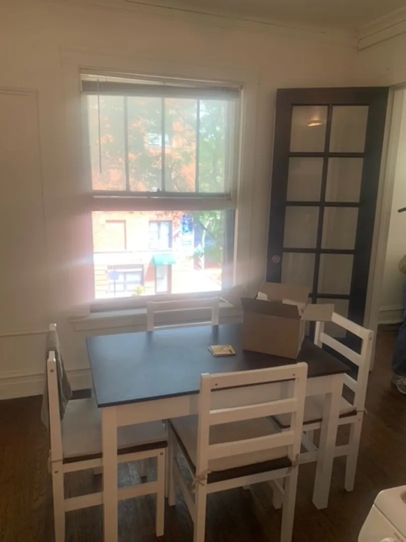 2858 N Mildred Ave, ,  60657, USA 60657-unit#2-Chicago-IL