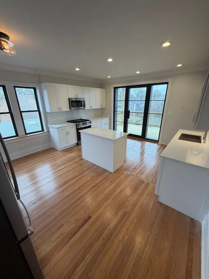 4886 N Hermitage Ave, ,  60640, USA 60640-unit#4886-1N-Chicago-IL