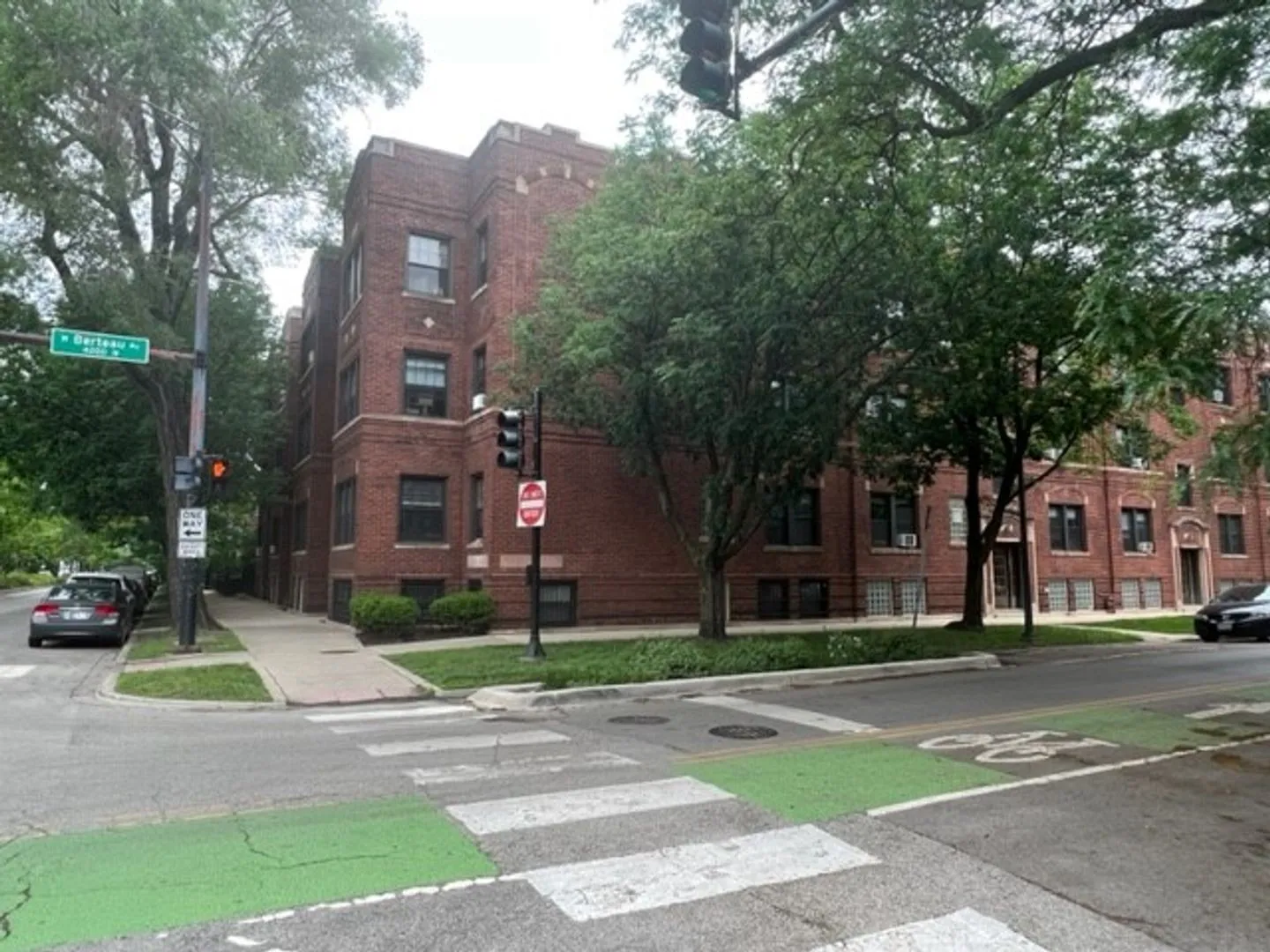 1526 W Berteau Ave, , 60613, USA 60613-unit#3-Chicago-IL
