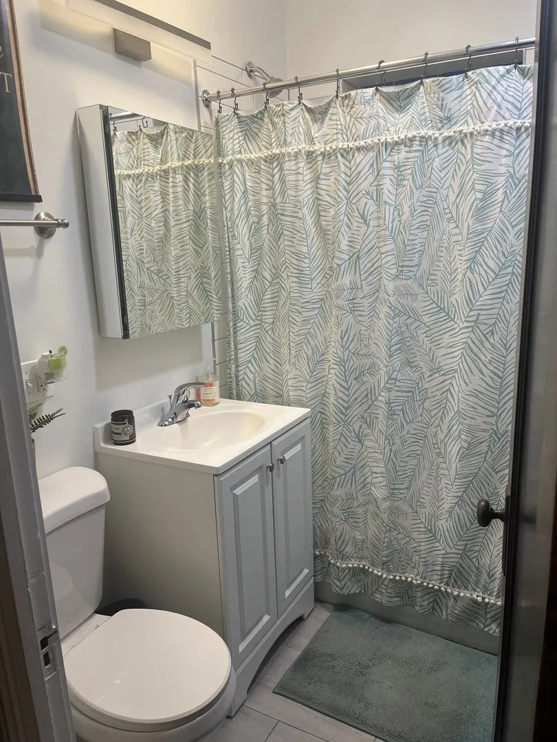 4411 N Hamilton Ave, ,  60625, USA 60625-unit#1W-Chicago-IL