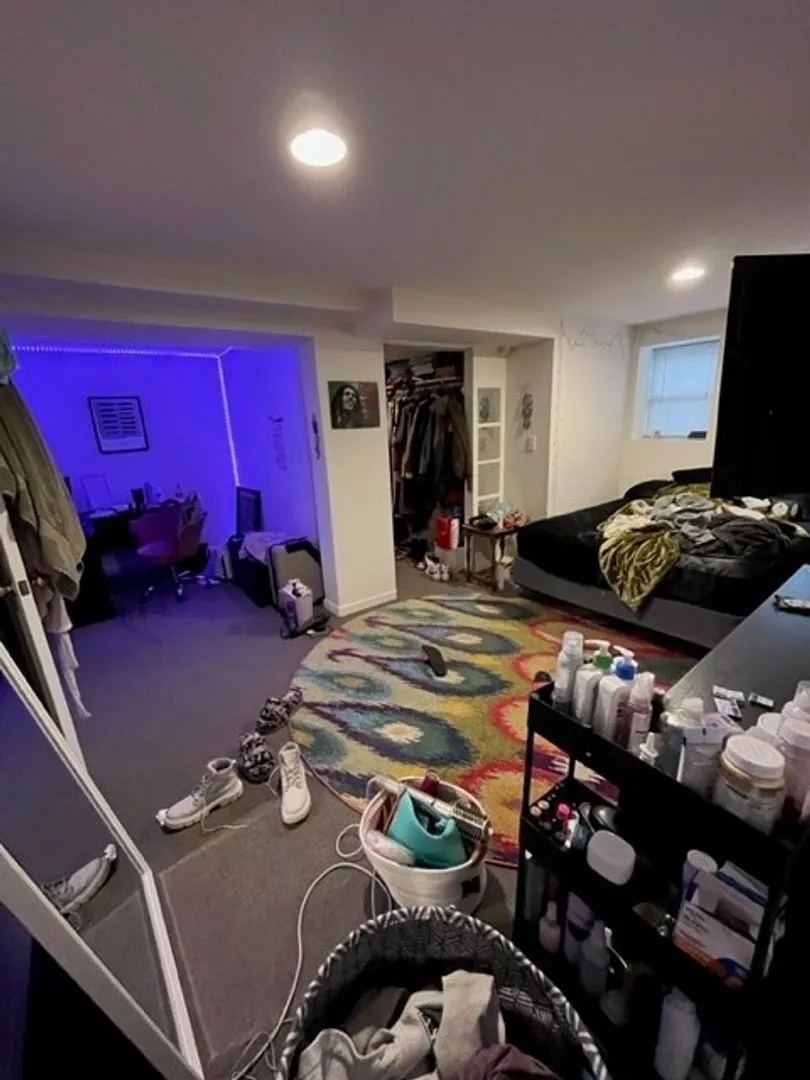 3046 N Clifton Ave, , 60657, USA 60657-unit#1F-Chicago-IL