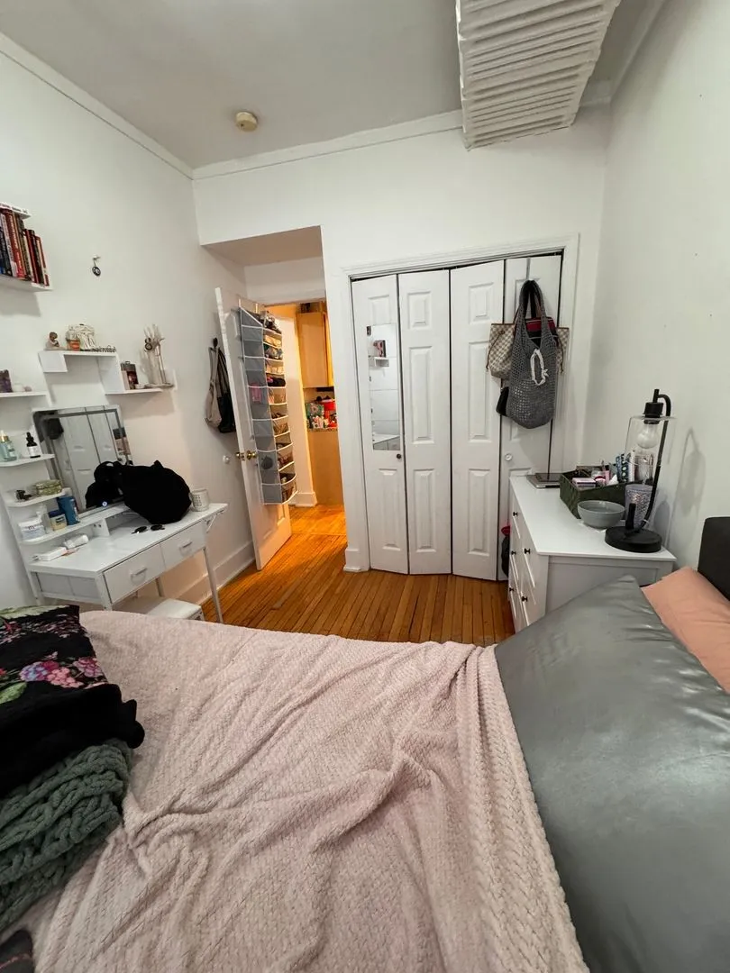 611 W Arlington Pl, ,  60614, USA 60614-unit#GS-Chicago-IL