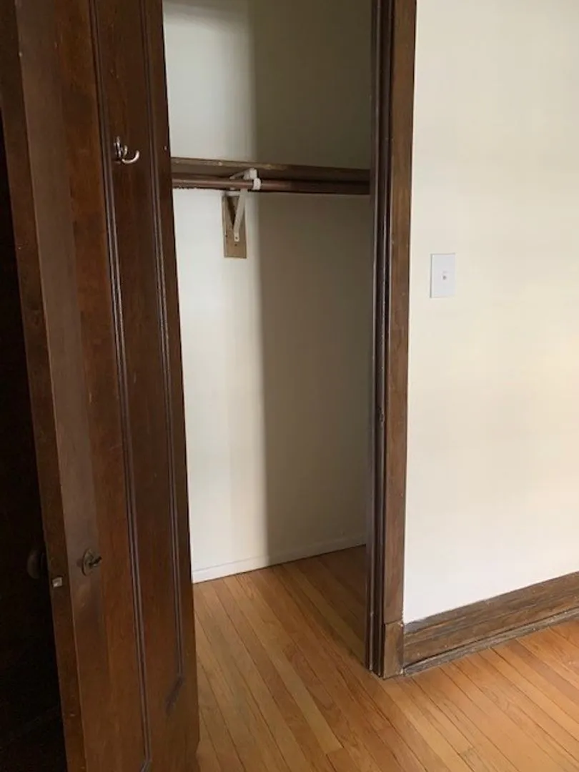 1528 W Berteau Ave, , 60613, USA 60613-unit#3-Chicago-IL