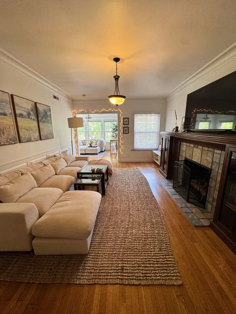 447 W Oakdale Ave, ,  60657, USA 60657-unit#2-Chicago-IL