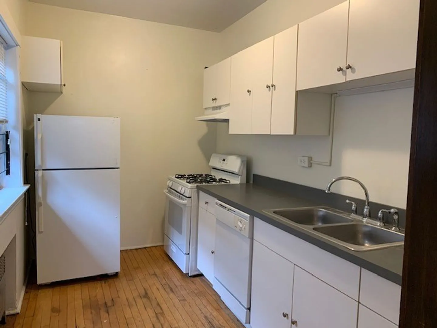 1528 W Berteau Ave, , 60613, USA 60613-unit#3-Chicago-IL