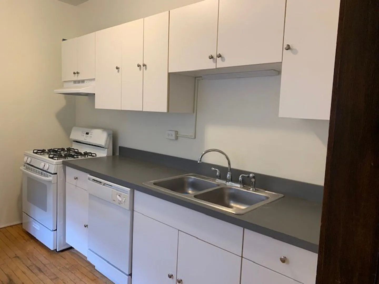 1528 W Berteau Ave, , 60613, USA 60613-unit#3-Chicago-IL
