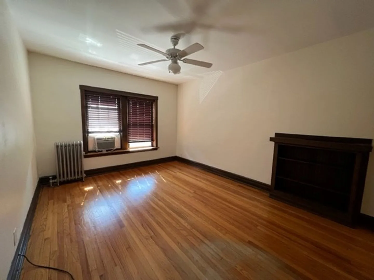 1526 W Berteau Ave, ,  60613, USA 60613-unit#3-Chicago-IL
