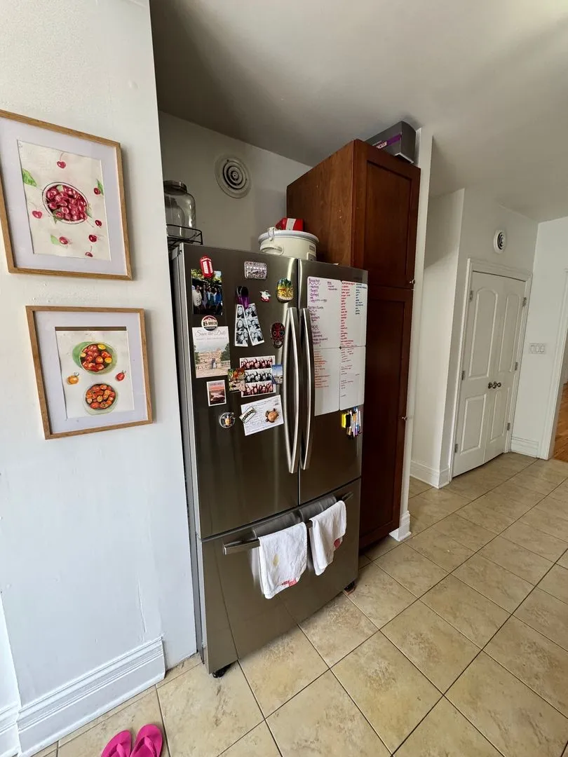 447 W Oakdale Ave, ,  60657, USA 60657-unit#2-Chicago-IL