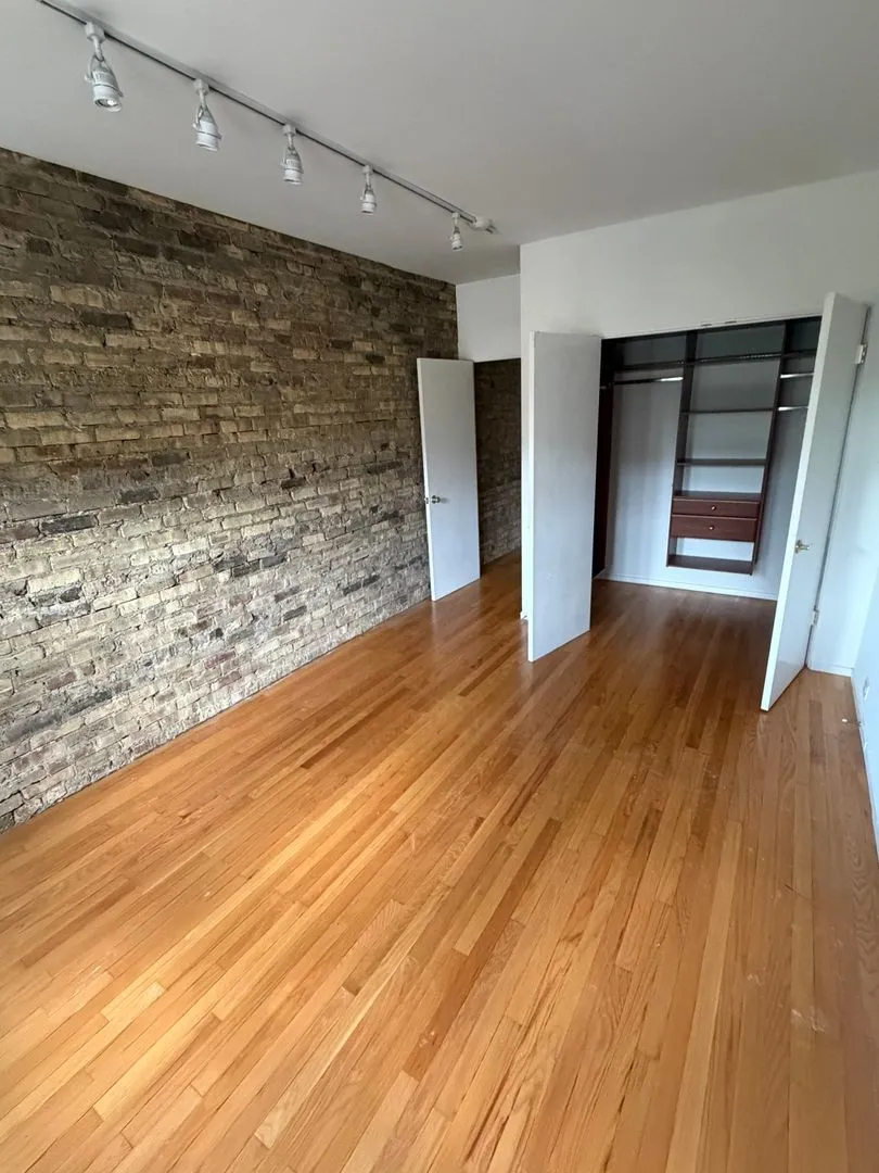 1623 W Grace St, , 60613, USA 60613-unit#2-Chicago-IL