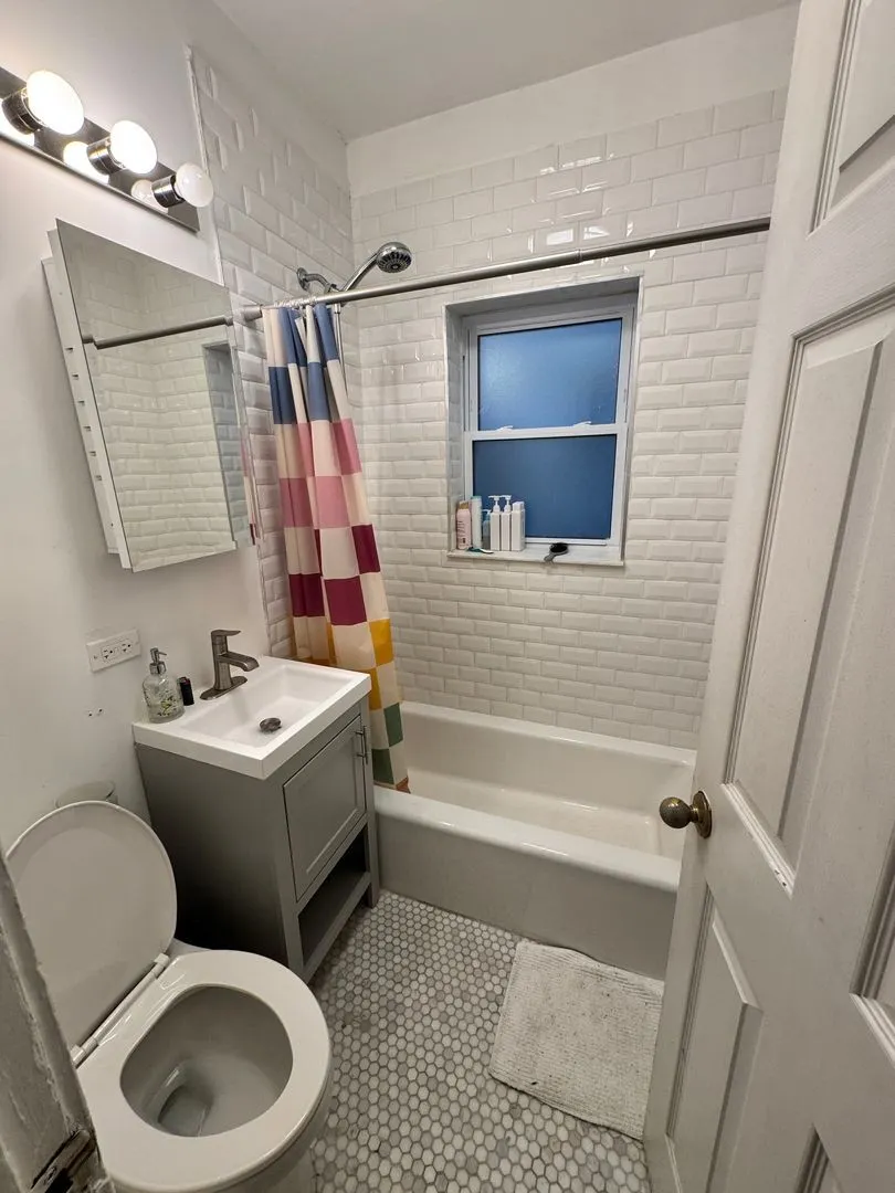 515 W Deming Pl, ,  60614, USA 60614-unit#1S-Chicago-IL