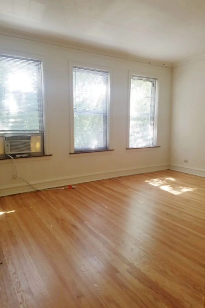 2018 W Berwyn Ave, ,  60625, USA 60625-unit#3-Chicago-IL