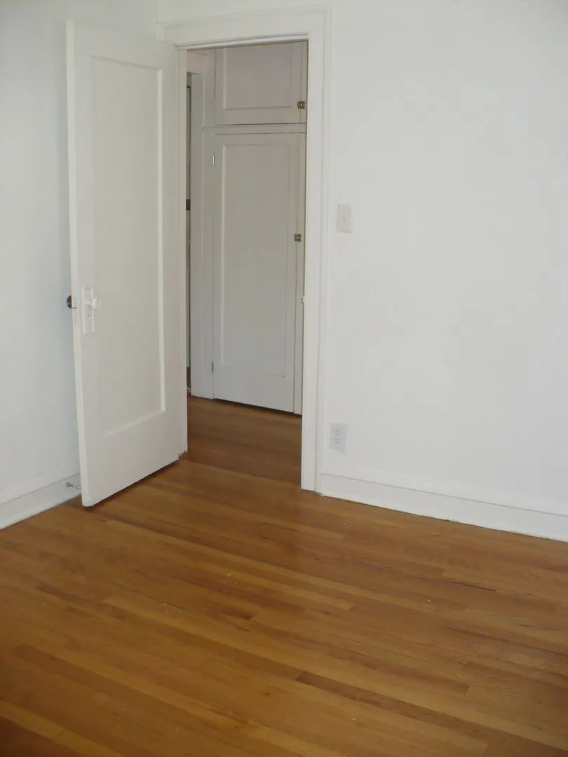 915 W George St, , 60657, USA 60657-unit#1A-Chicago-IL